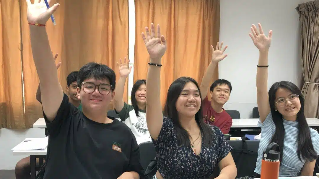 engaging physics classroom