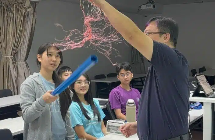 write physics answer